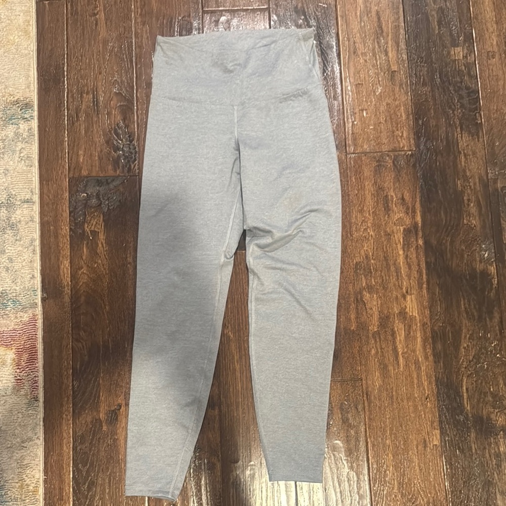 Old Navy Gray Leggings Comfortable Everyday Wear